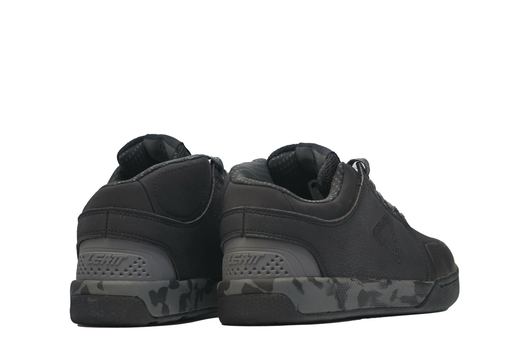 LEATT SHOE 3.0 FLAT BLACK US8